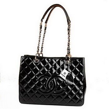 AAA Chanel Classic CC Shopping Bag A35899 Black Patent Golden Hardware Replica